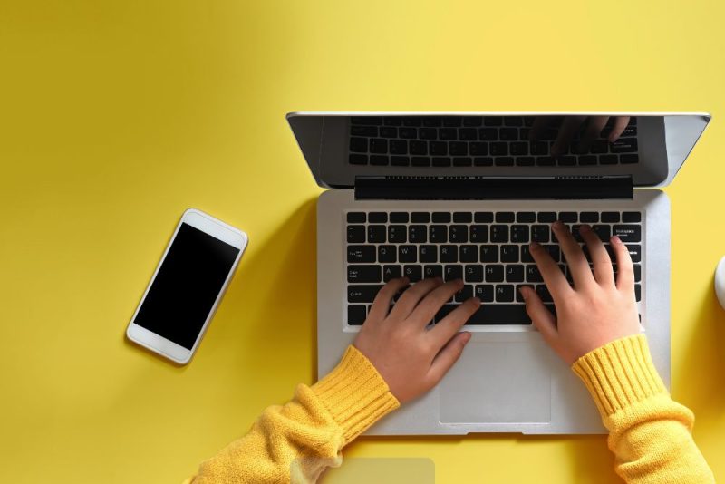 laptop 06 ordenador más potente de Apple