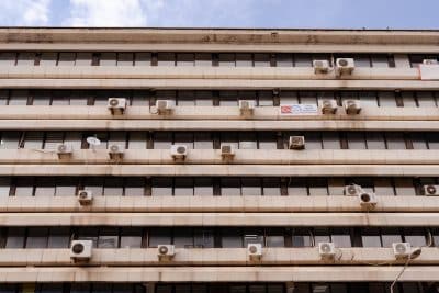 Imagen de Cuándo conviene complementar el aire acondicionado con ventilador