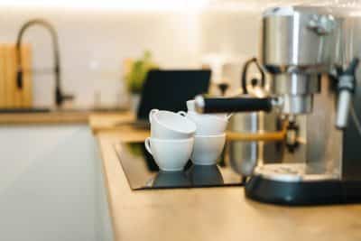 Guía para elegir el café y la cafetera más saludable y beneficiosa