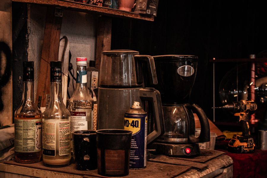 cafeteras vintage cocina rustica 1 Cafeteras vintage en cocina rústica