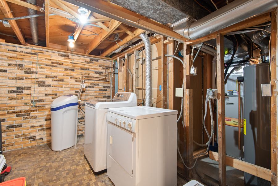 lavadero moderno electrodomesticos calefont 2 1 Lavadero moderno con electrodomésticos y calefont eléctrico