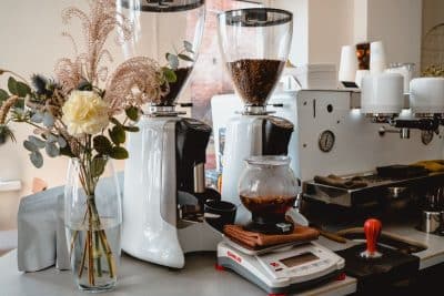 Molienda de café ideal según cada cafetera: cómo elegir el grosor perfecto